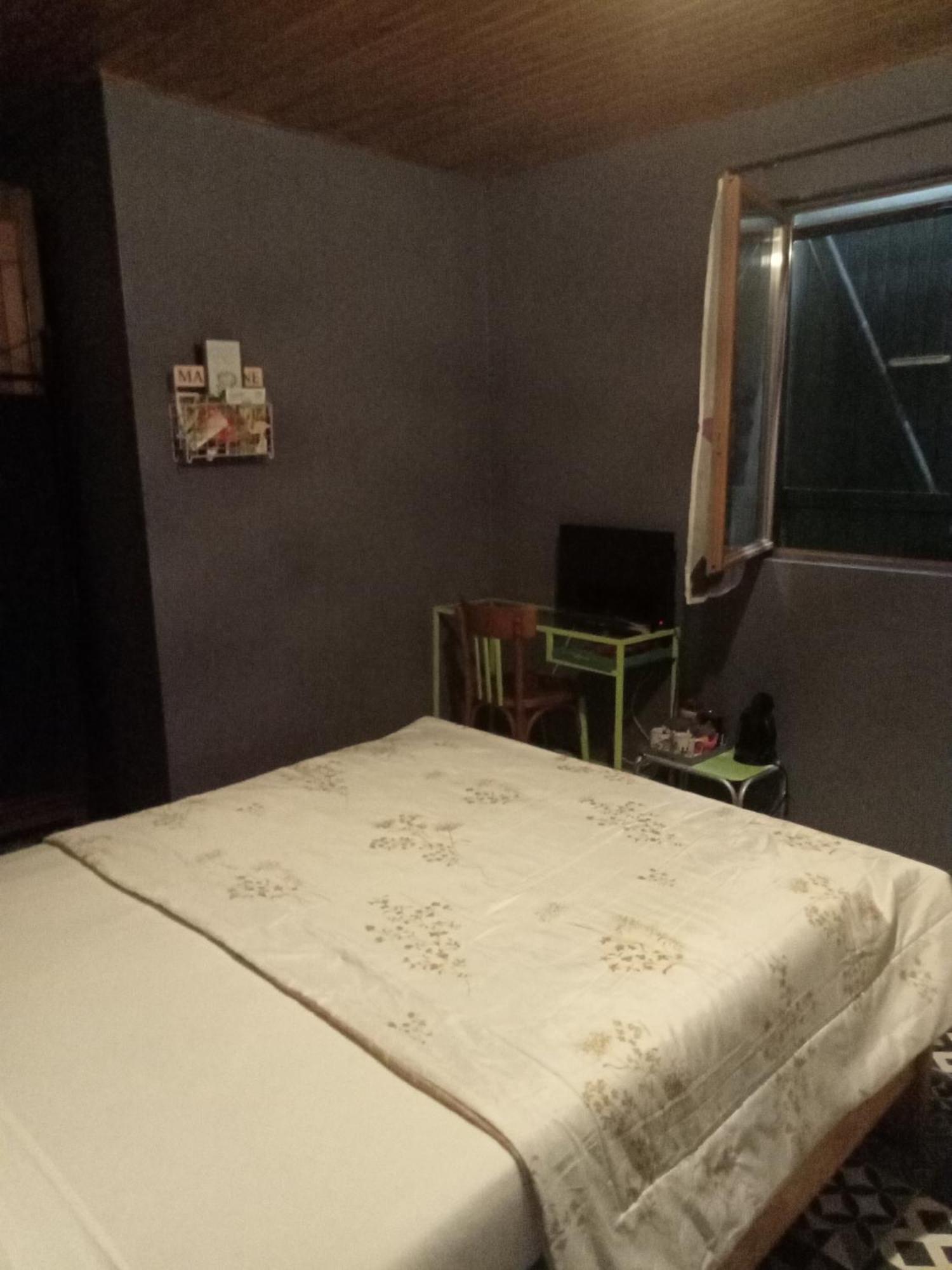 Bed and Breakfast Le Repaire Des Ecureuils à Bourg-Argental Extérieur photo